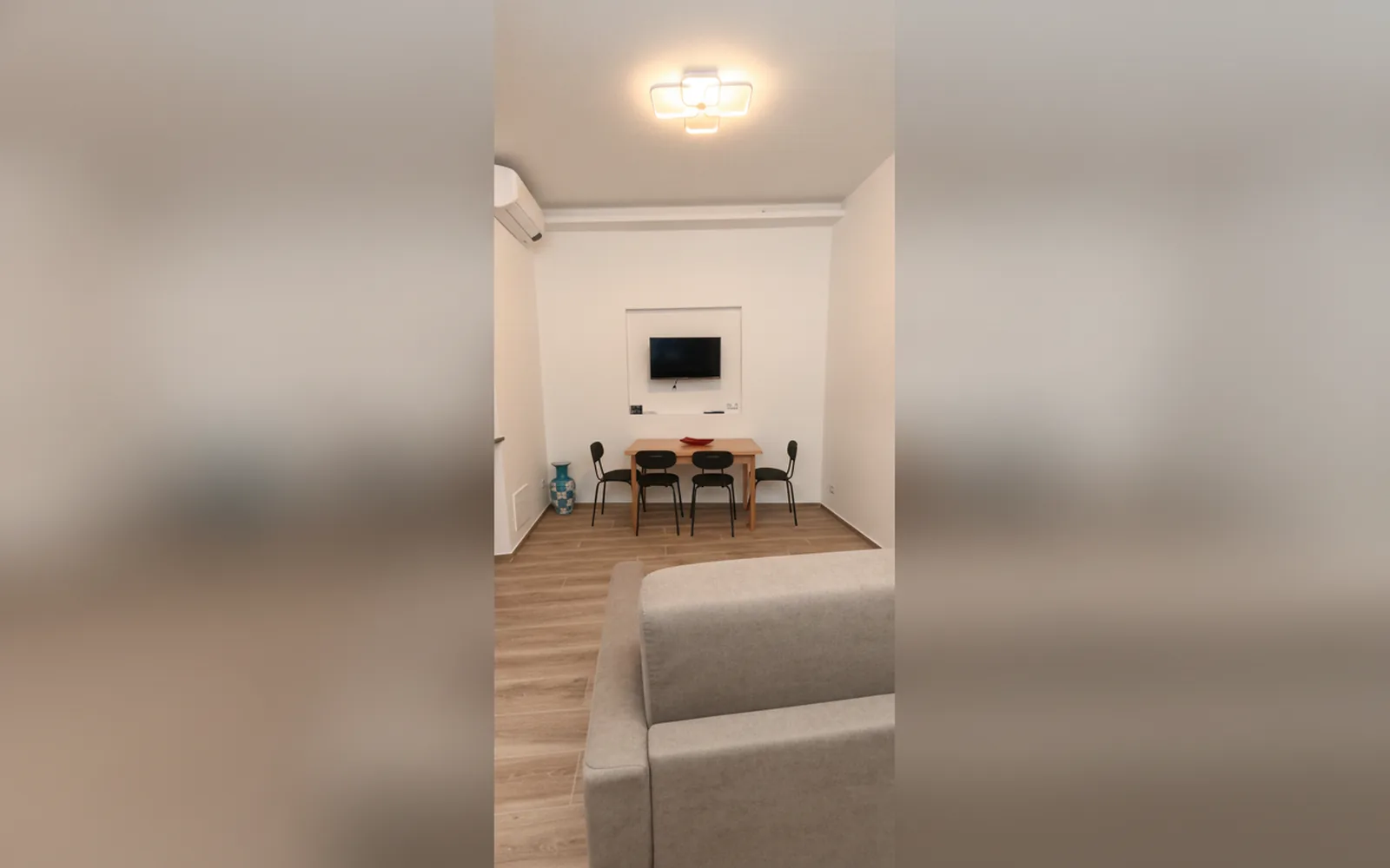 Camera con bagno privato — La Casa In Fiera, Pero (Lombardia) (foto 15)